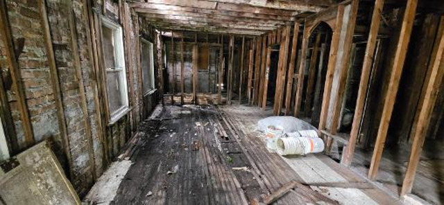 14946 Perry Avenue Property Photo 4