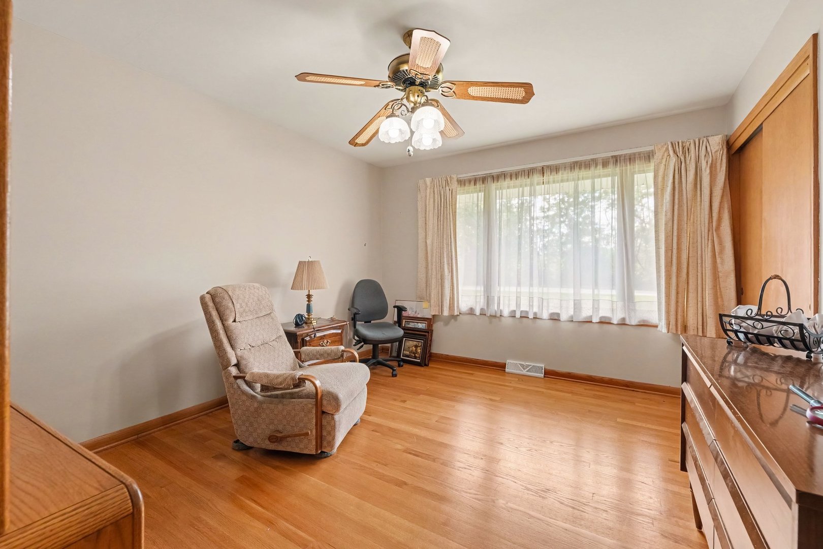 18517 Frontage Road Property Photo 13