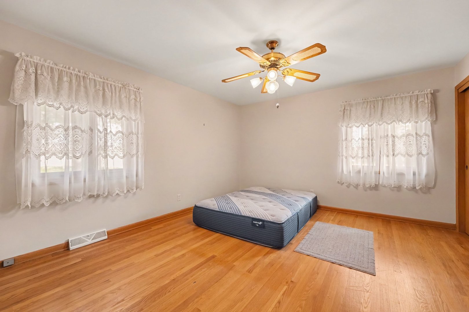 18517 Frontage Road Property Photo 19