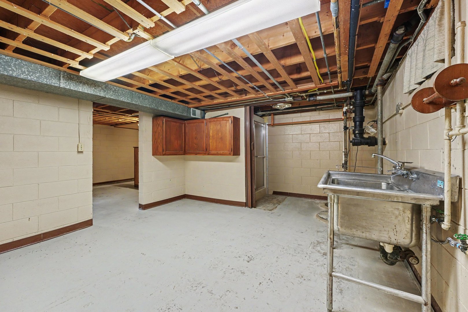 18517 Frontage Road Property Photo 28