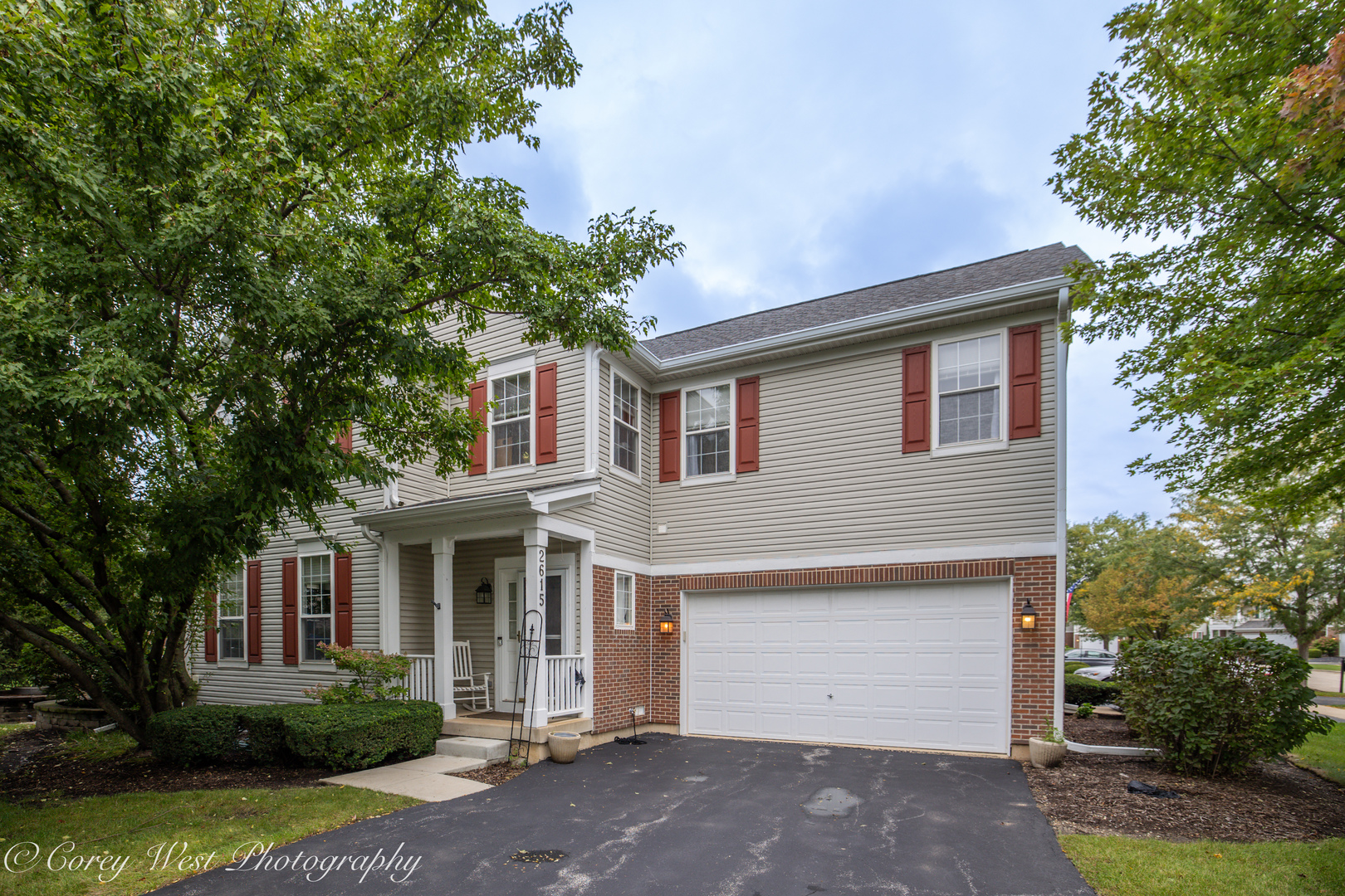 2615 Lorraine Circle Property Photo 1