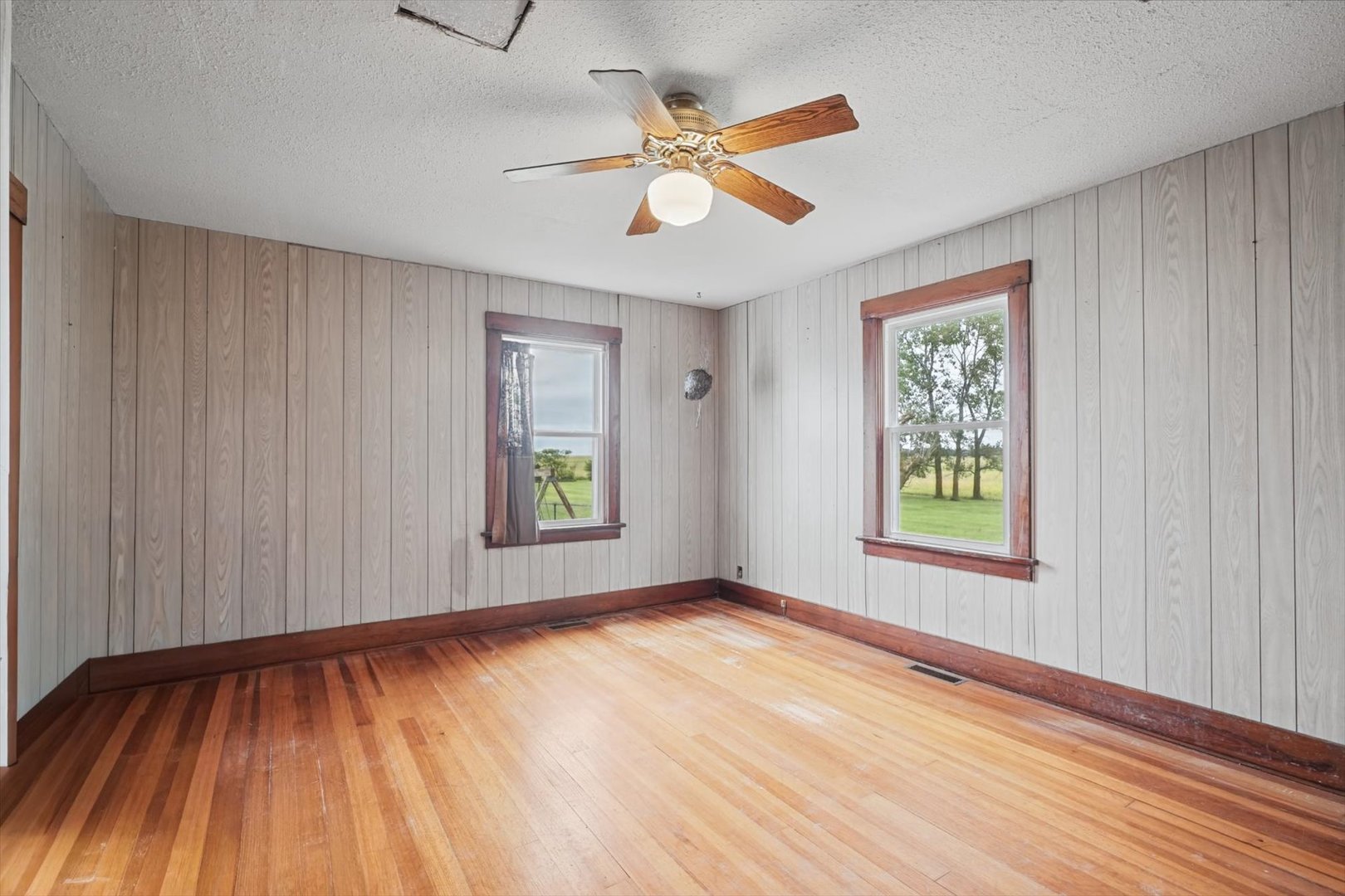 535 E 200 North Road Property Photo 14