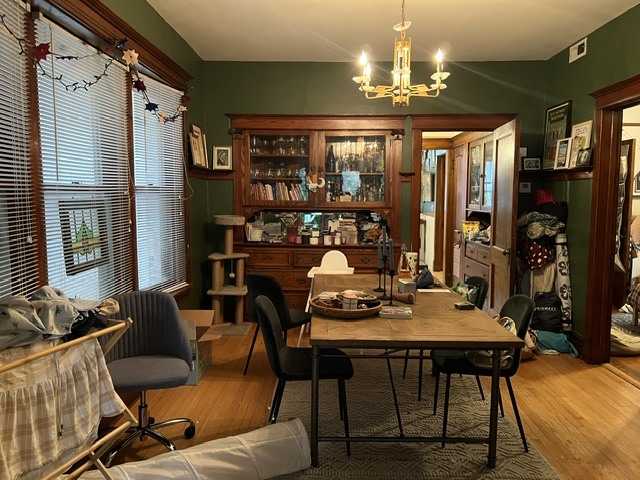 1341 W Eddy Street 2 Property Photo 15