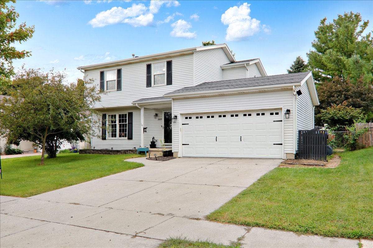 2805 Rocksbury Drive Property Photo 1