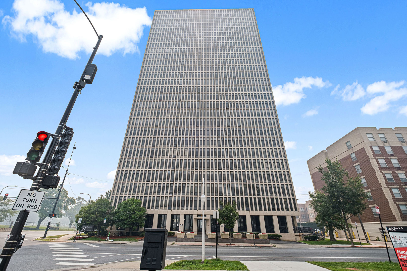 6700 S South Shore Drive 24k Property Photo 2