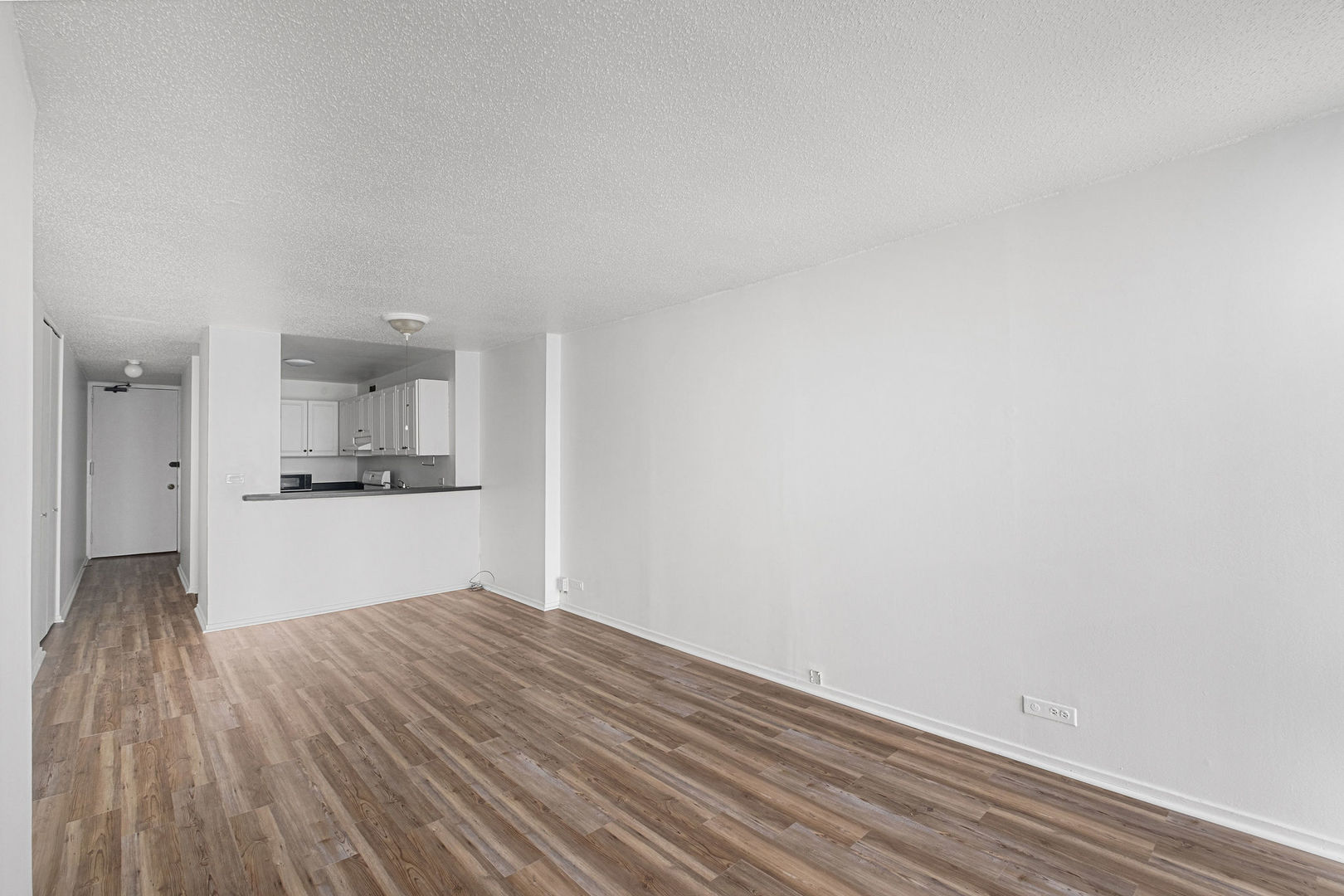 6700 S South Shore Drive 24k Property Photo 8