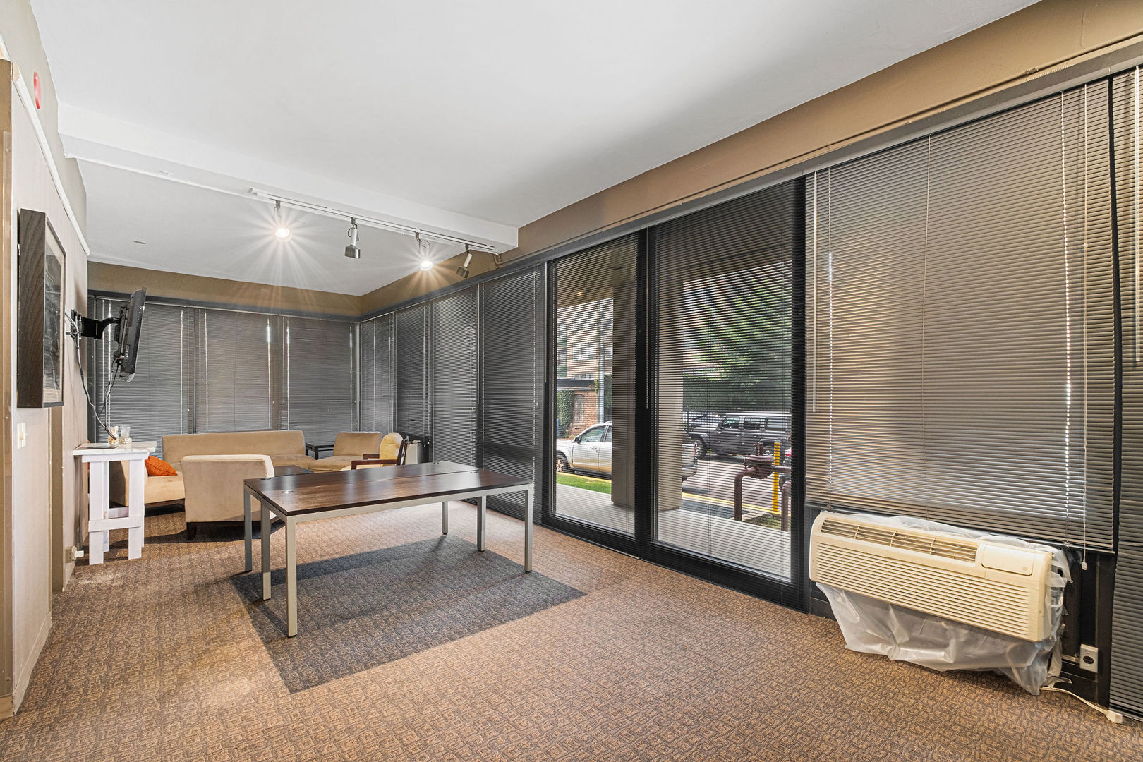 6700 S South Shore Drive 24k Property Photo 20