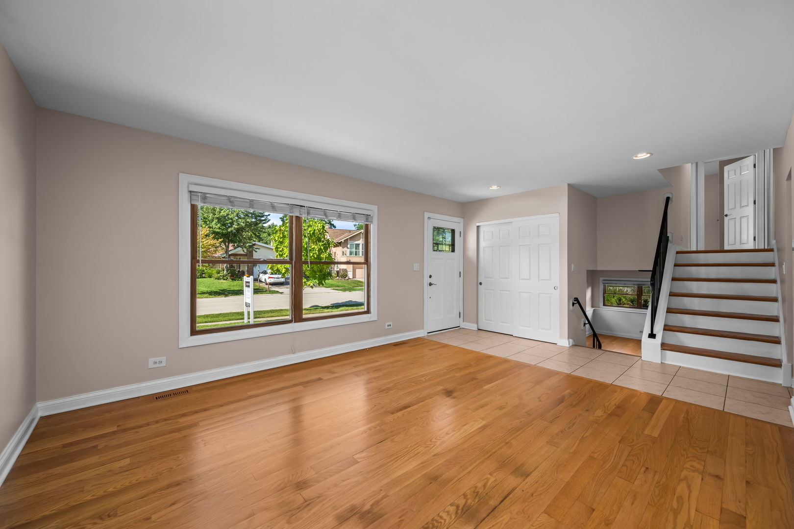 1101 Pheasant Ridge Drive Property Photo 4