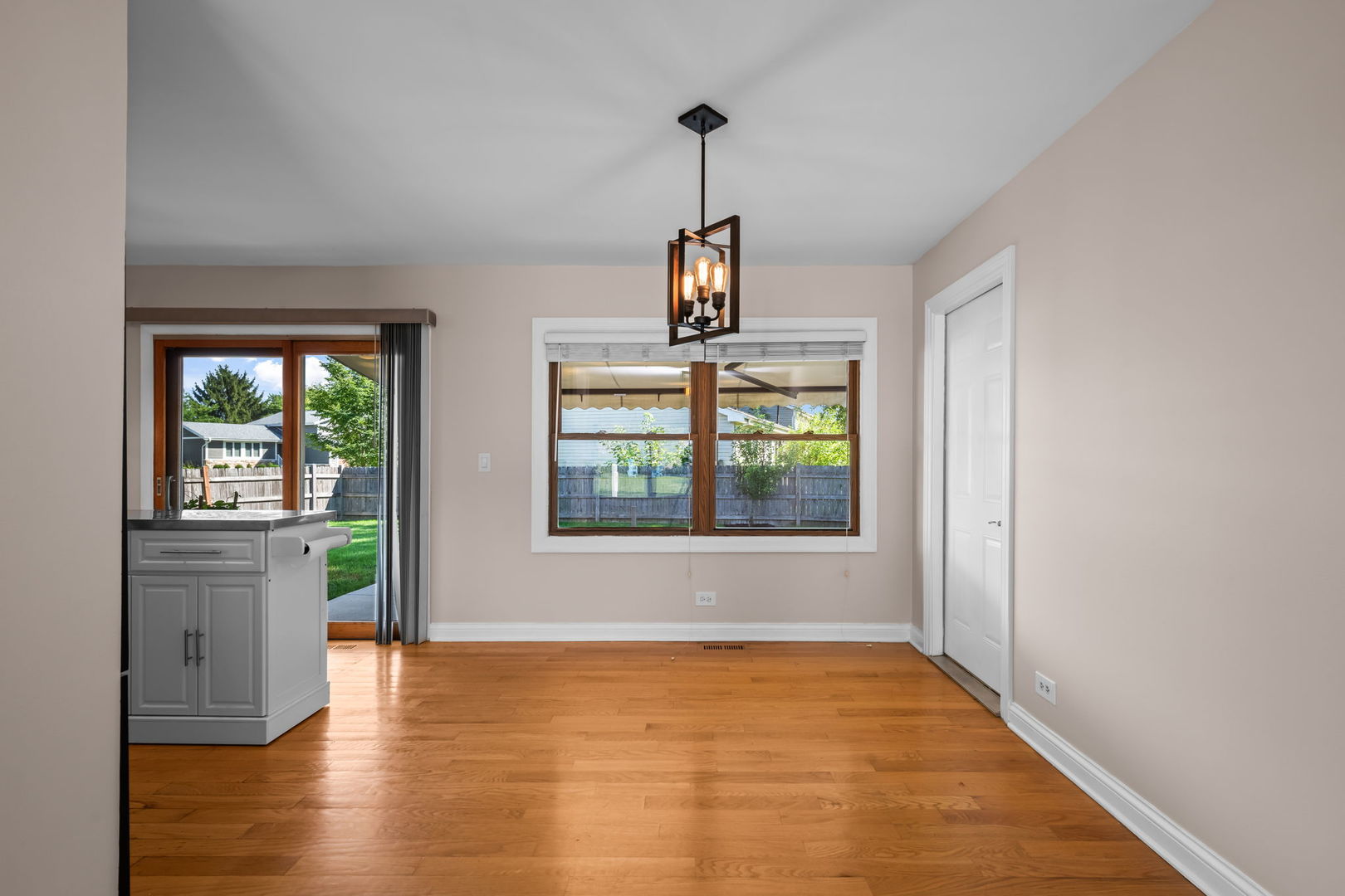 1101 Pheasant Ridge Drive Property Photo 6