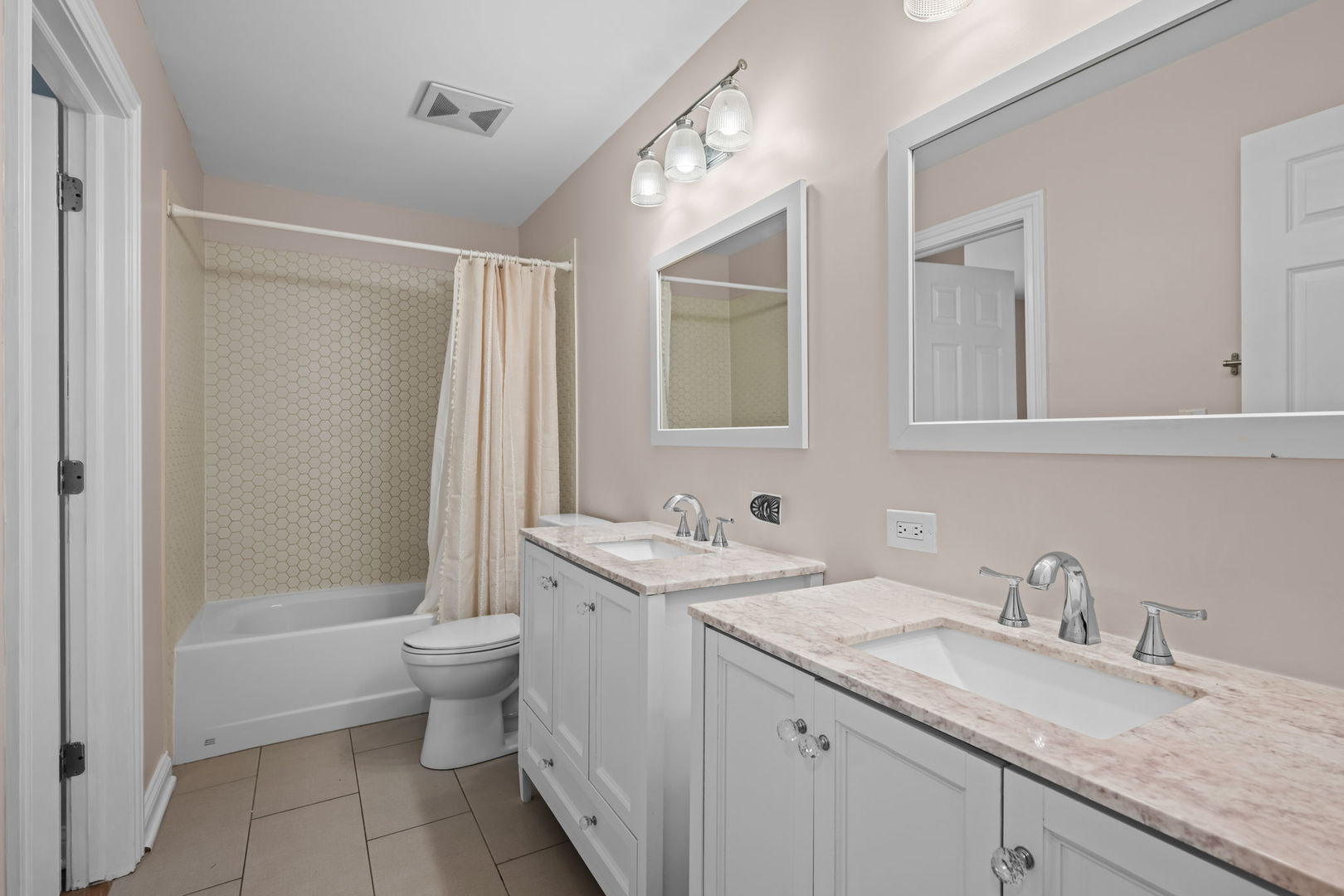 1101 Pheasant Ridge Drive Property Photo 18