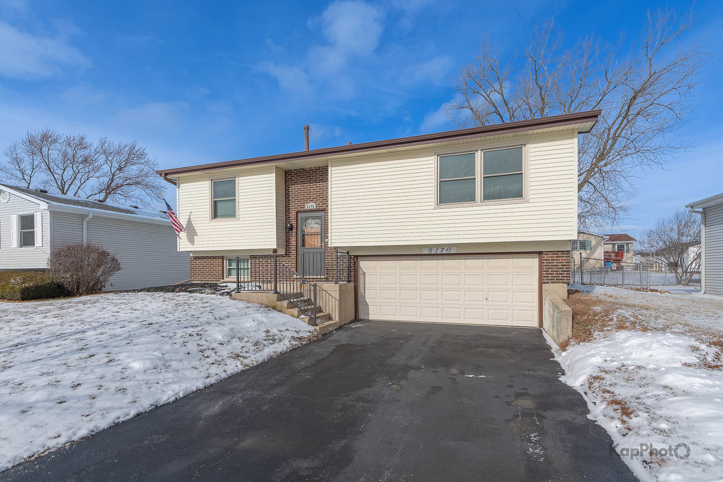 8170 Northway Drive Property Photo 1