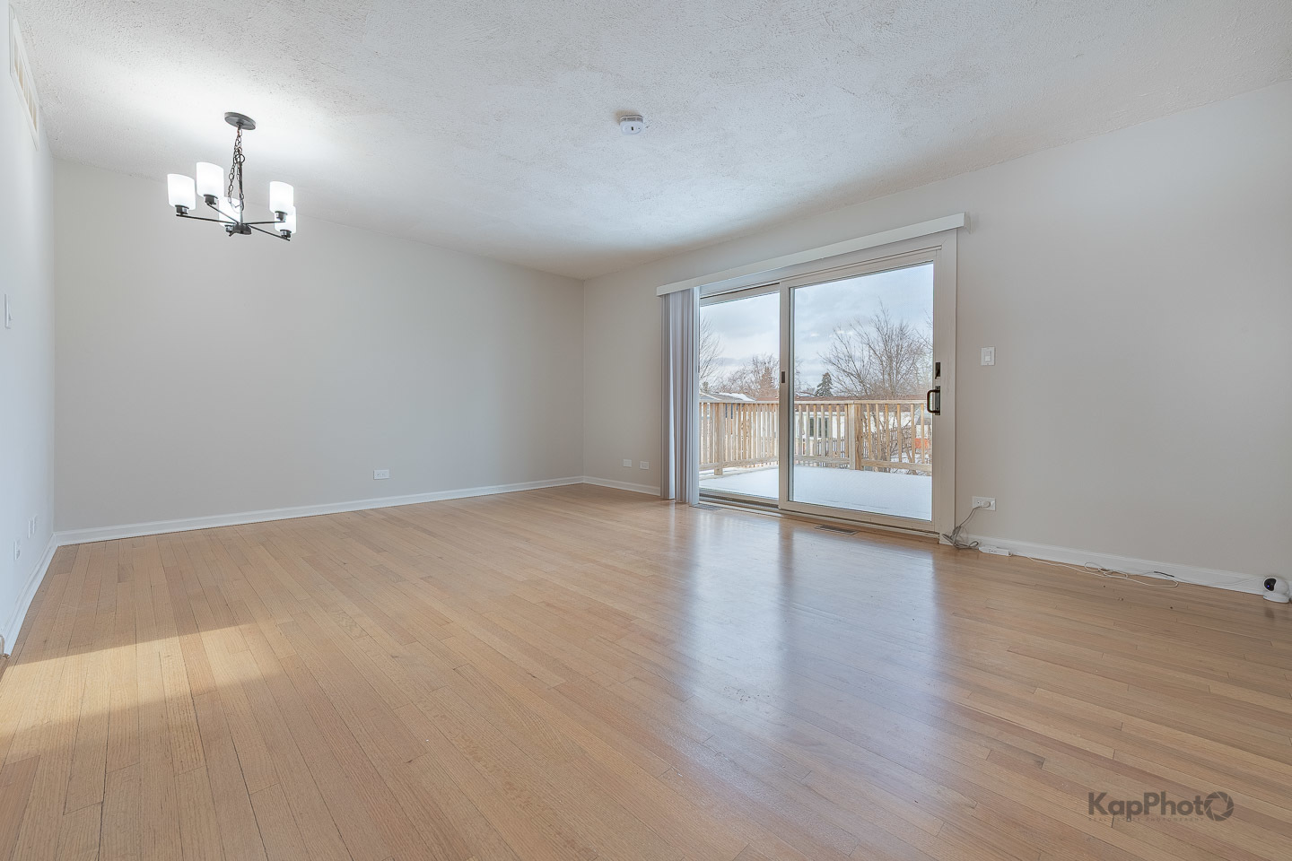 8170 Northway Drive Property Photo 5