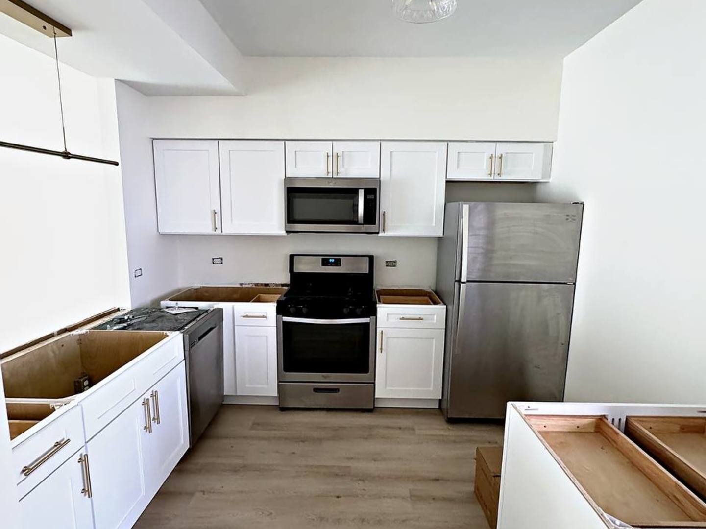 295 Hunterdon Court Property Photo 10