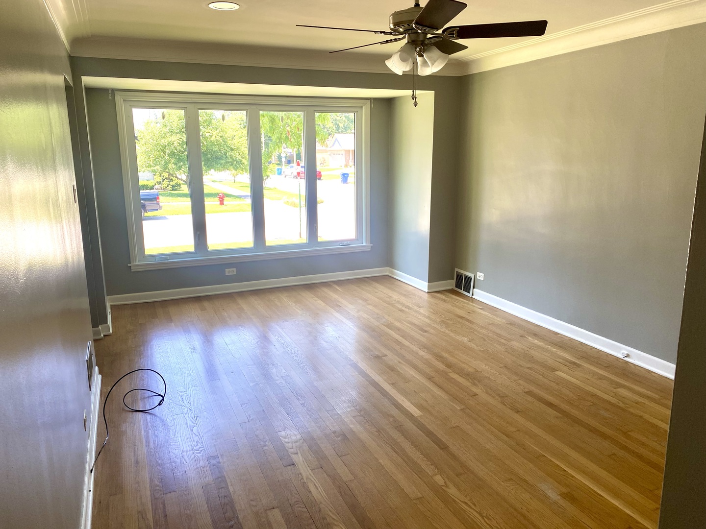 9101 Tulley Avenue Property Photo 4