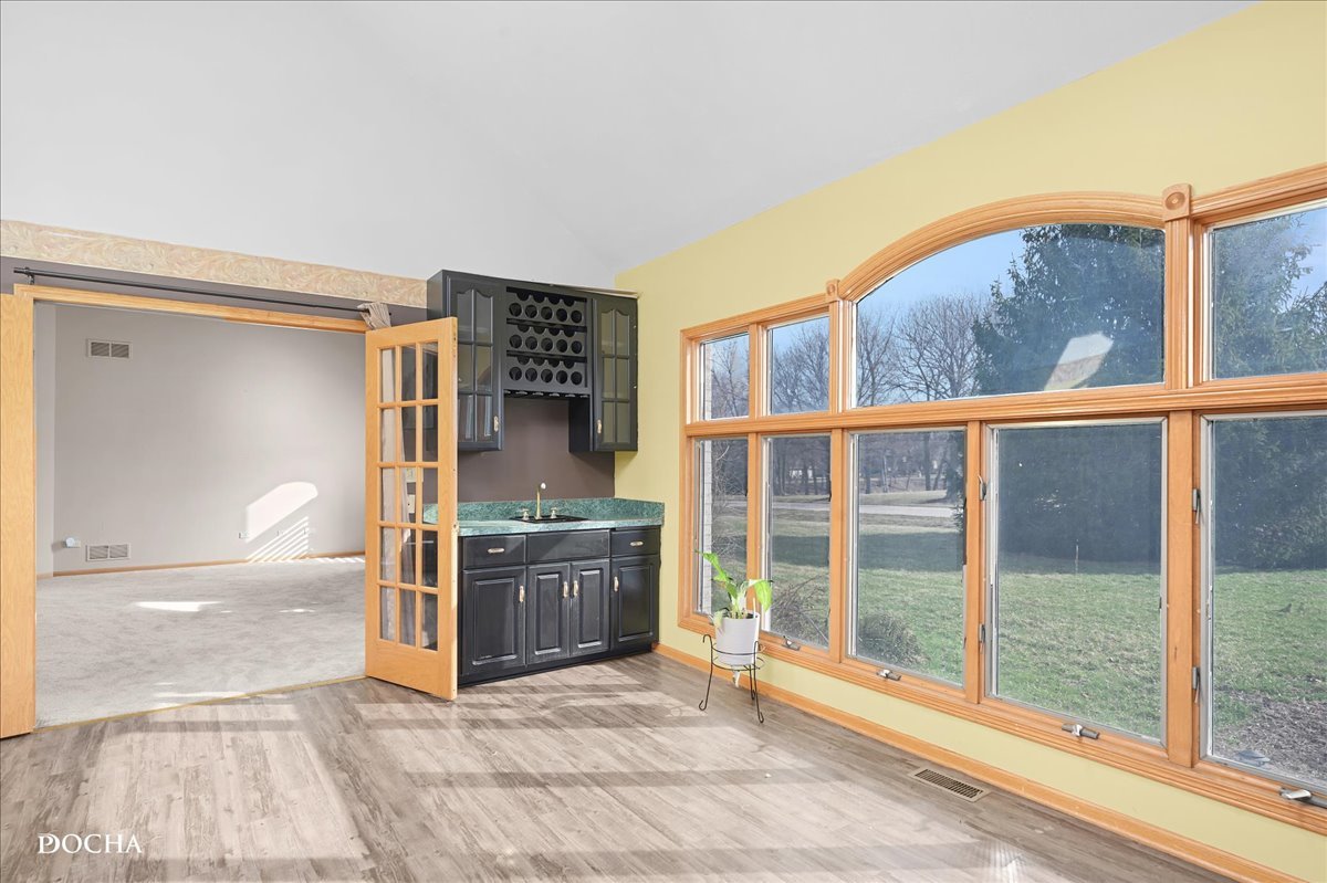 365 E Pine Meadow Court Property Photo 11