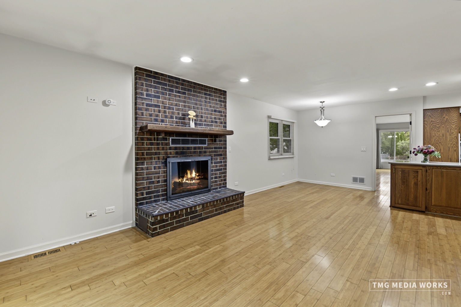 466 Laura Court Property Photo 14