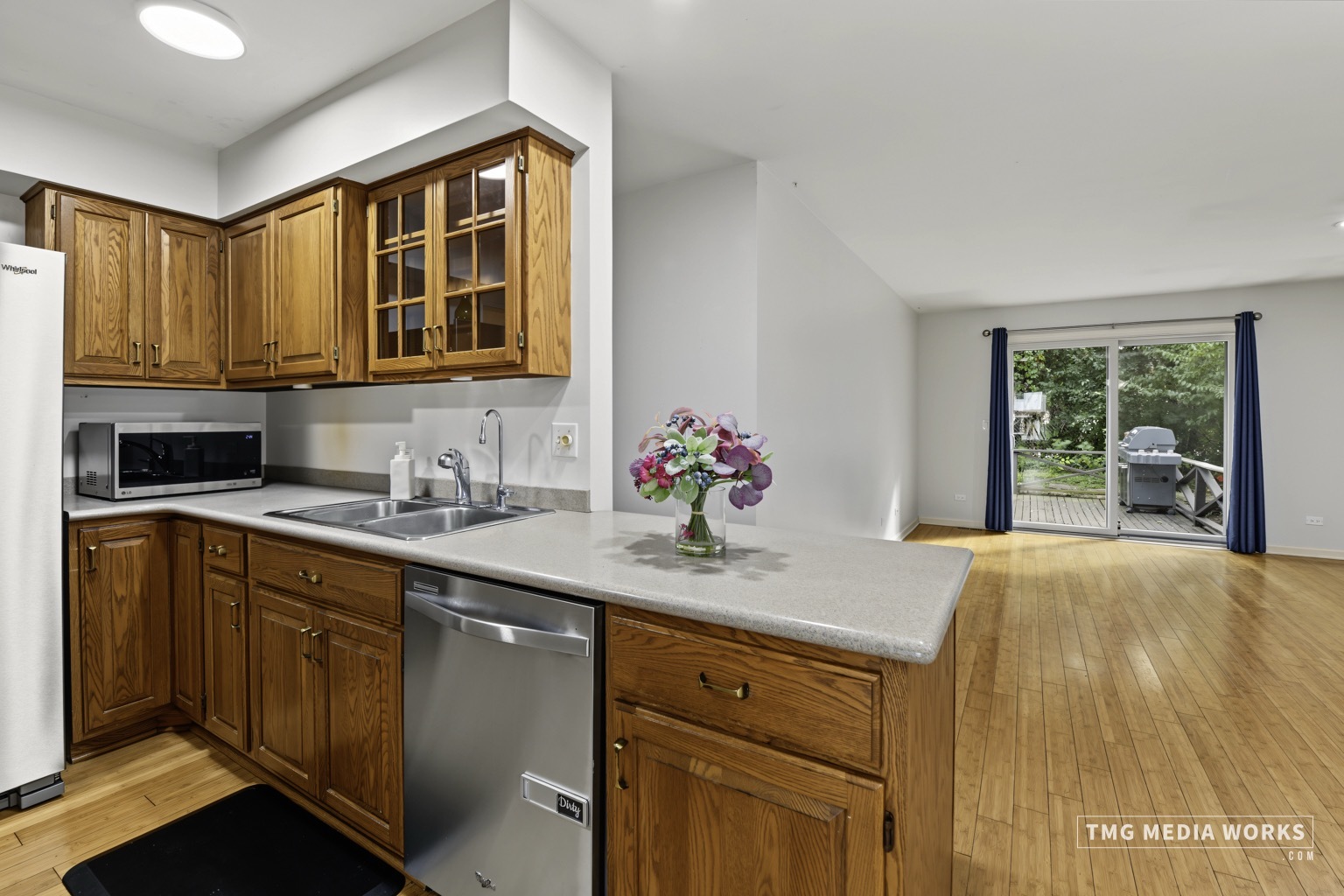 466 Laura Court Property Photo 15
