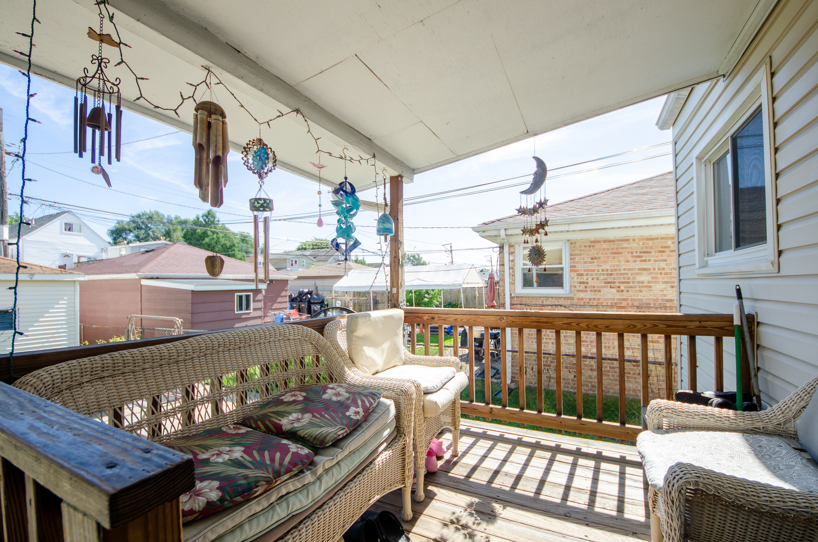 2263 N Marmora Avenue Property Photo 14
