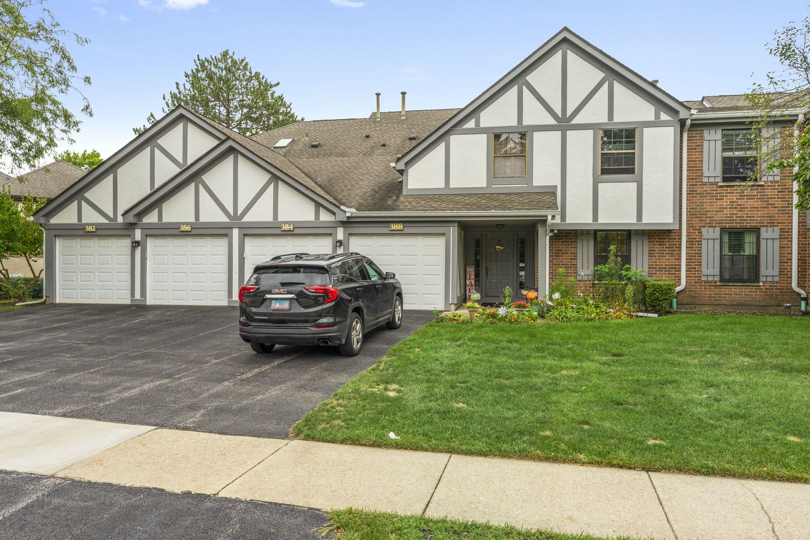 386 Elizabeth Drive 386