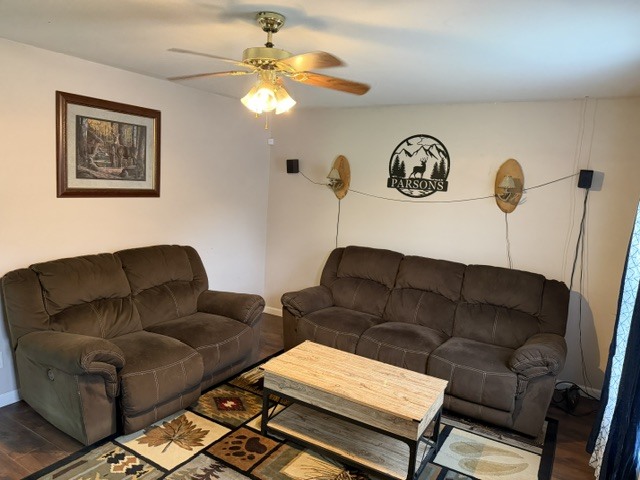 315 W Williams Street Property Photo 4