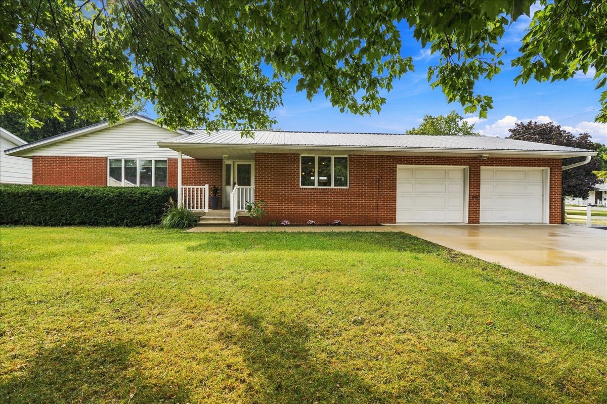 518 Sunrise Drive Property Photo 1