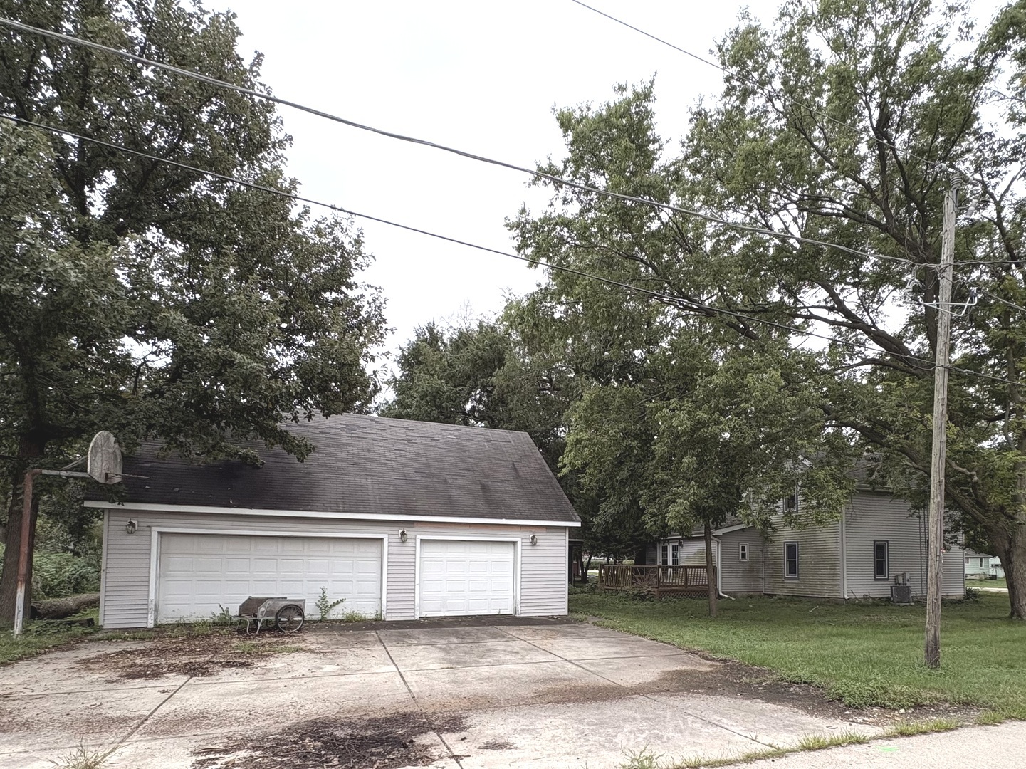 317 W Jefferson Street Property Photo 4