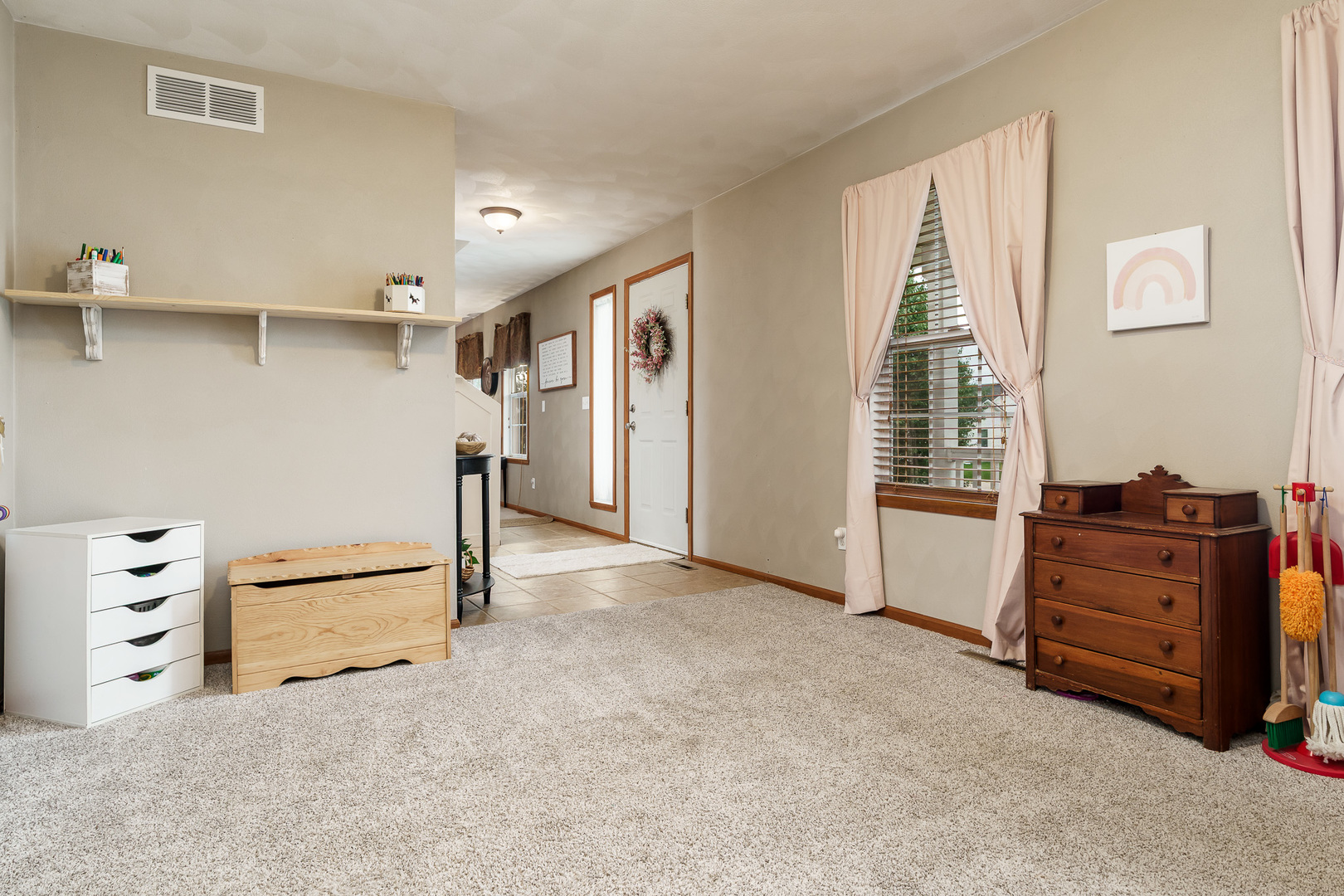 651 Ashleigh Lane Property Photo 12