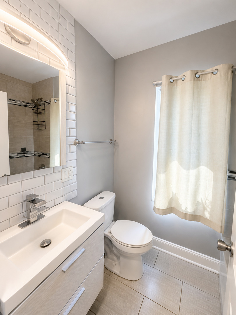 10747 S Michigan Avenue G Property Photo 8