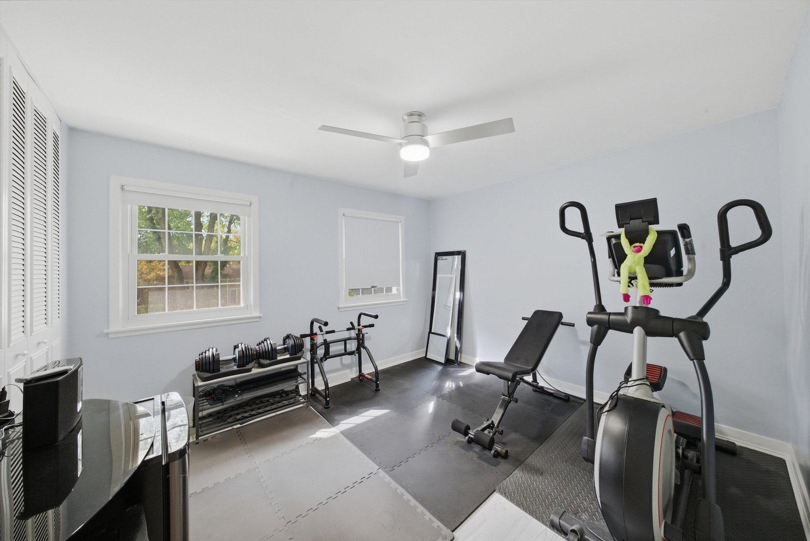 894 E Schirra Drive Property Photo 14
