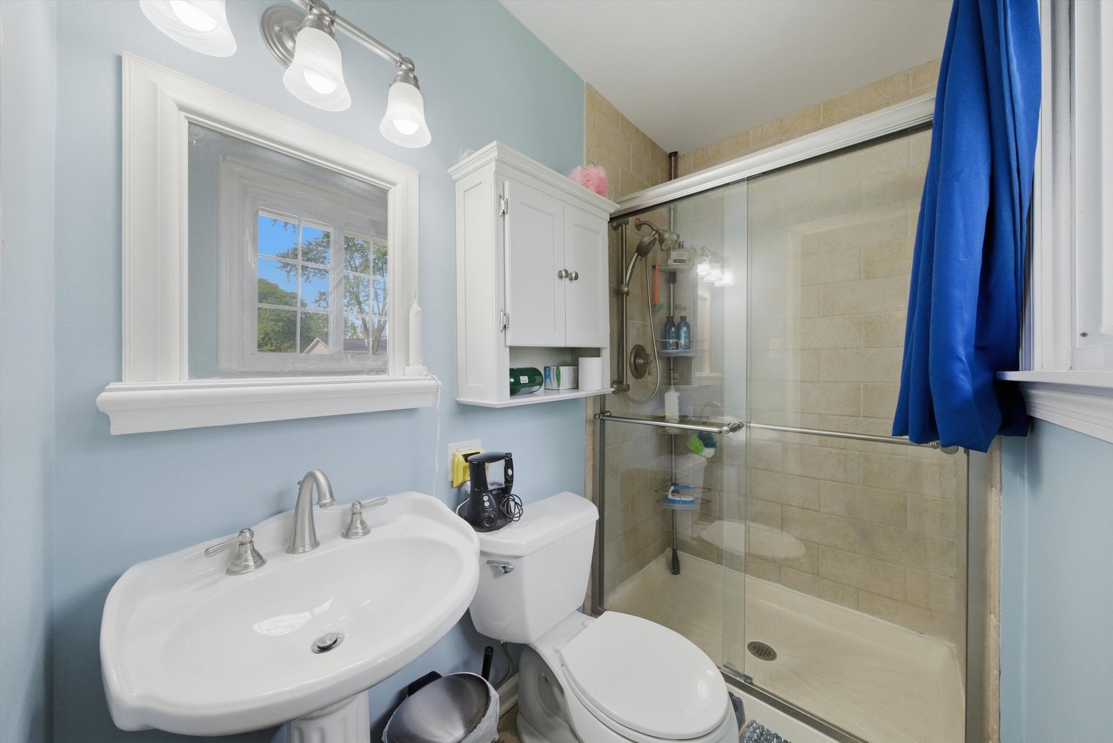 894 E Schirra Drive Property Photo 16