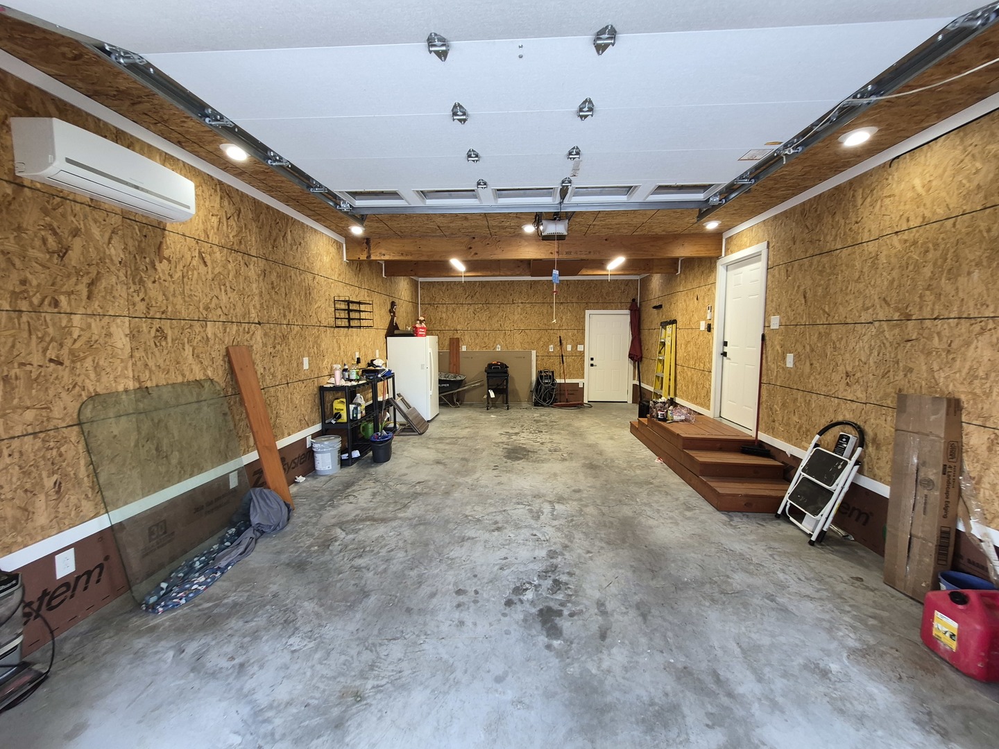 509 W Maple Street Property Photo 8