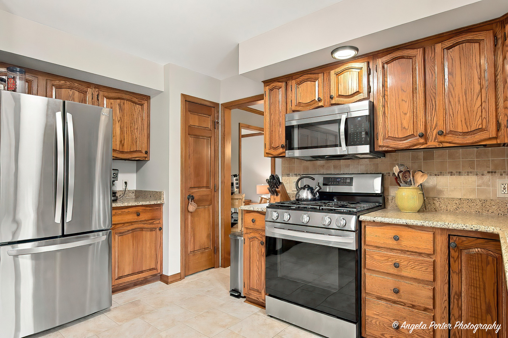 2312 N Long Lane Property Photo 13
