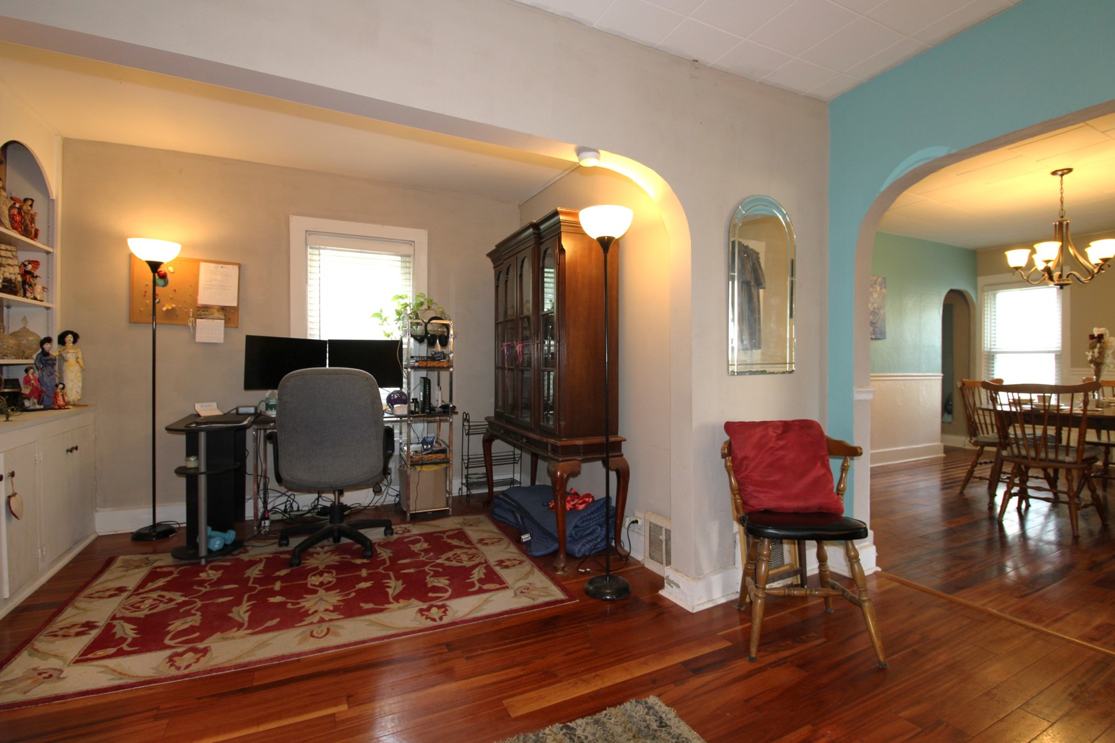 512 E High Street Property Photo 8
