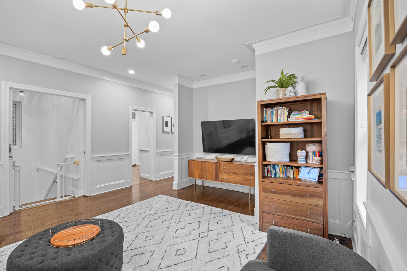 425 W Briar Place 1e Property Photo 12