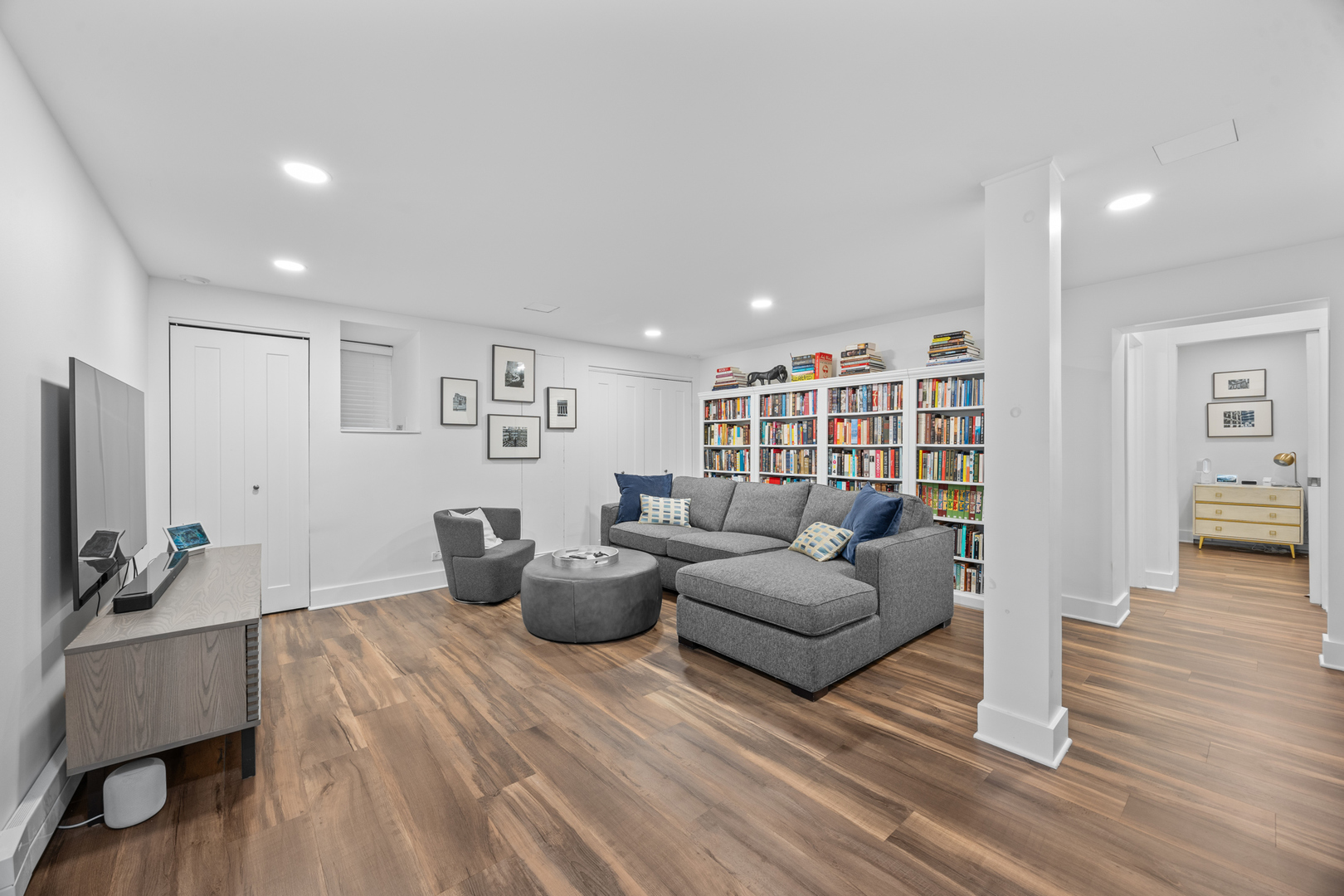 425 W Briar Place 1e Property Photo 27