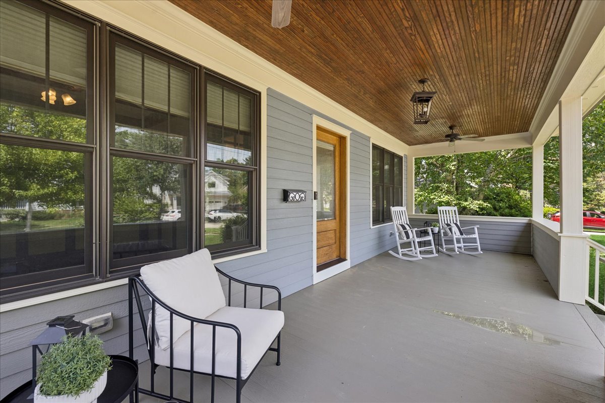 407 Mckinley Avenue Property Photo 4
