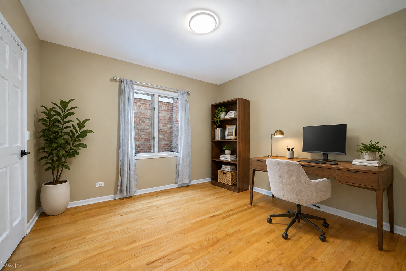 4529 N Sayre Avenue Property Photo 16