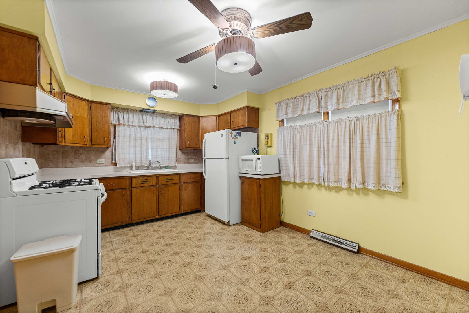 14341 Kimbark Avenue Property Photo 3