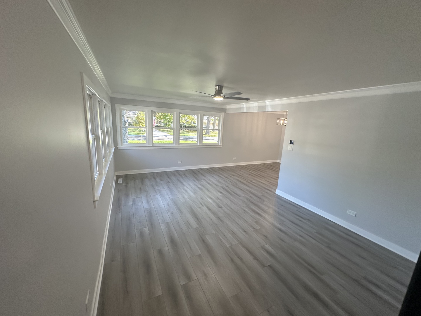 326 Indian Drive Property Photo 4