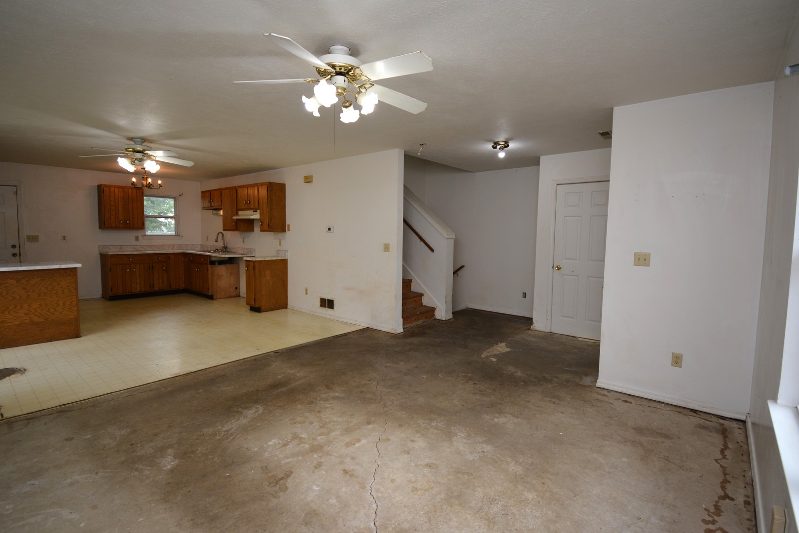 27 Partner Place Property Photo 9