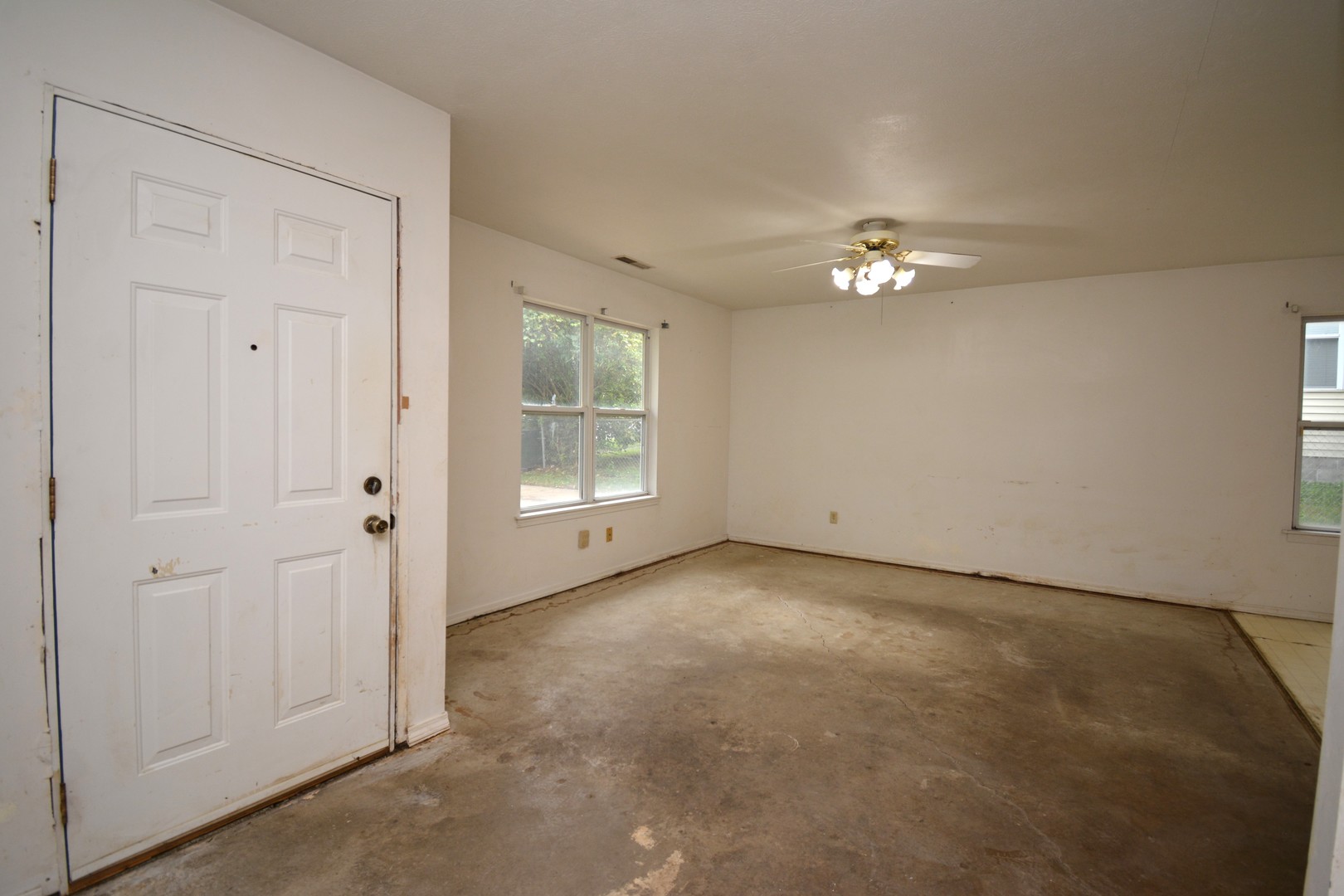 27 Partner Place Property Photo 10
