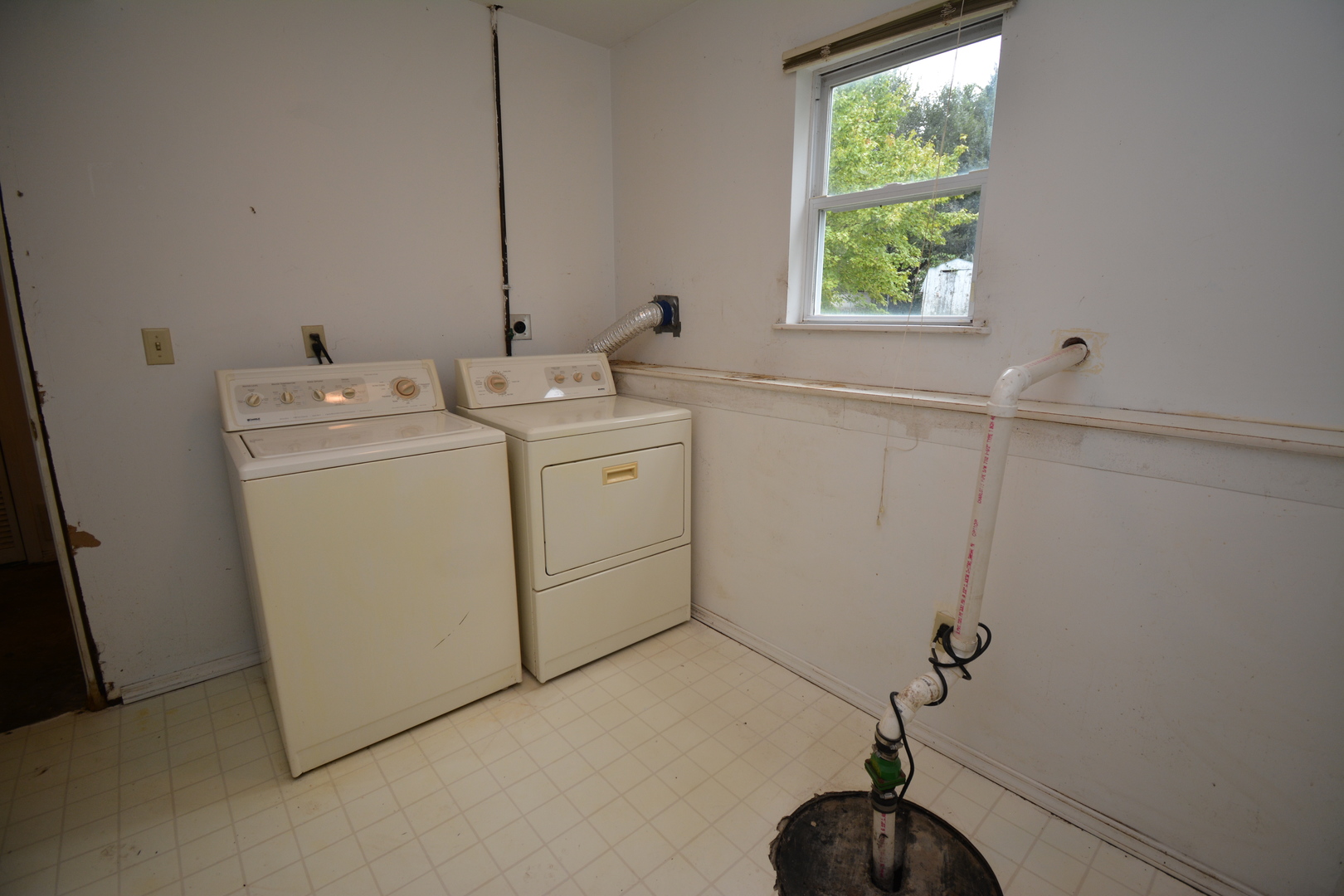 27 Partner Place Property Photo 16