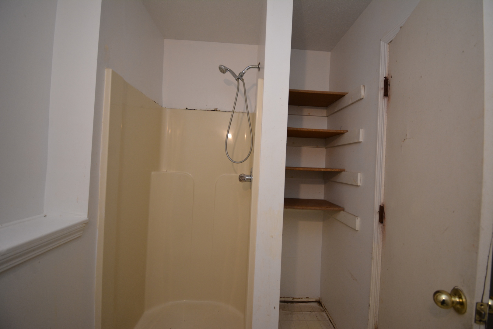 27 Partner Place Property Photo 18