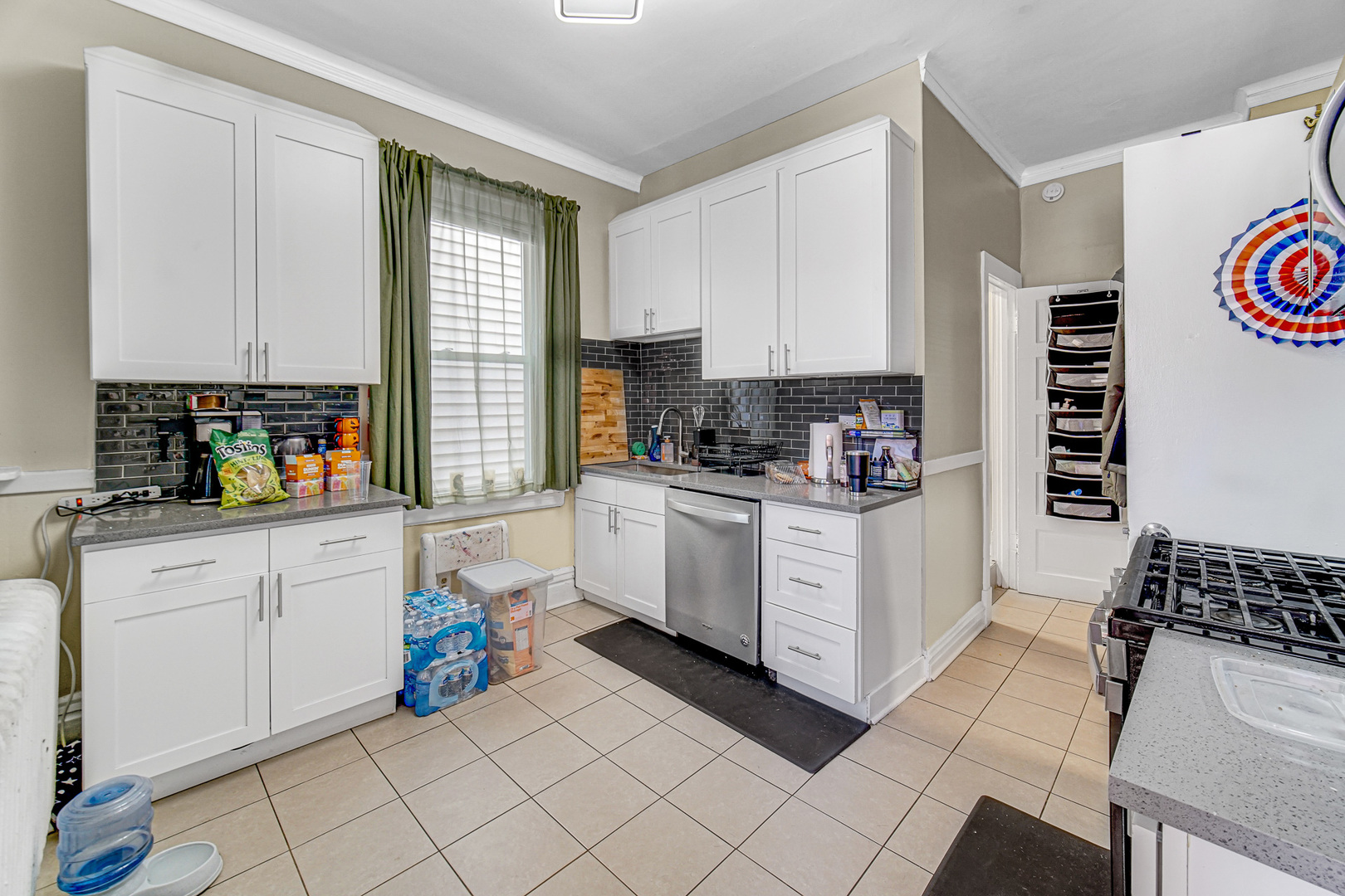 4824 W Byron Street Property Photo 13