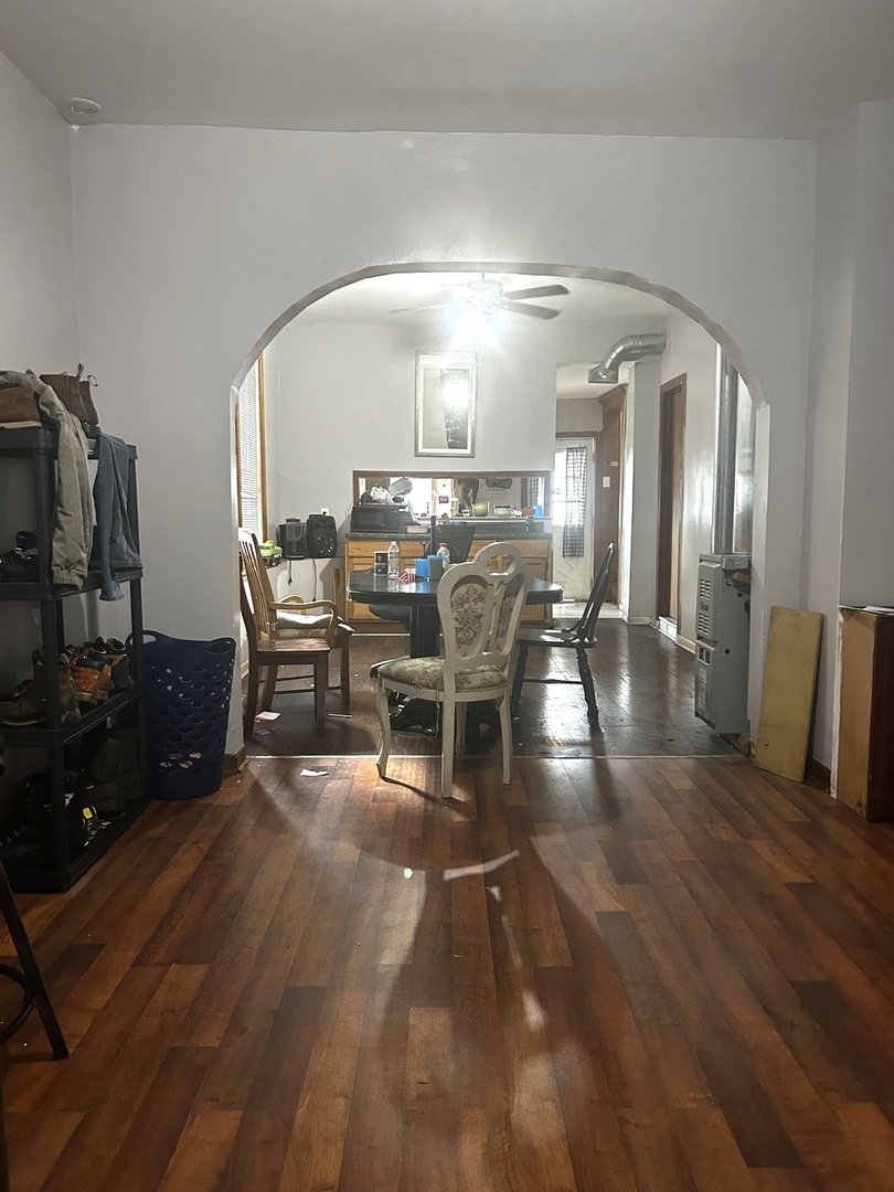 2708 S Kildare Avenue Property Photo 2