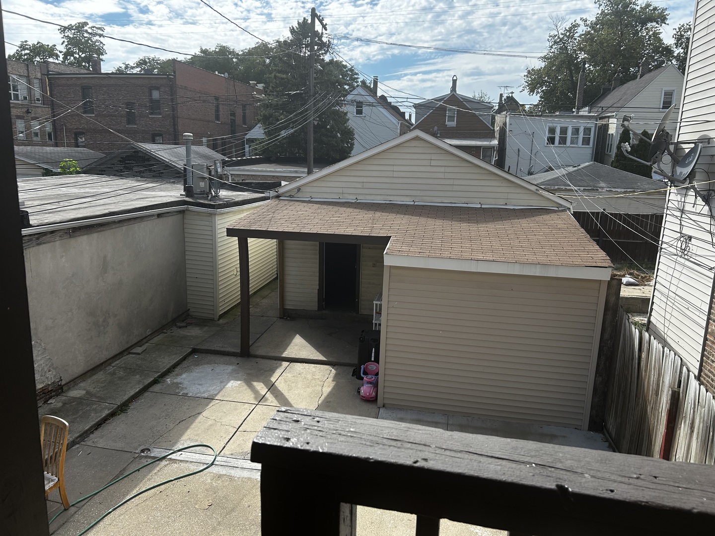 2708 S Kildare Avenue Property Photo 7