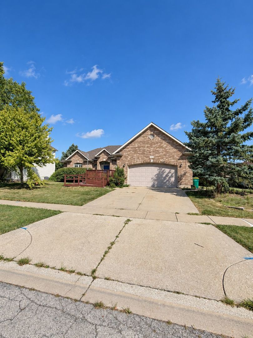 635 Nathan Lattin Lane Property Photo 1