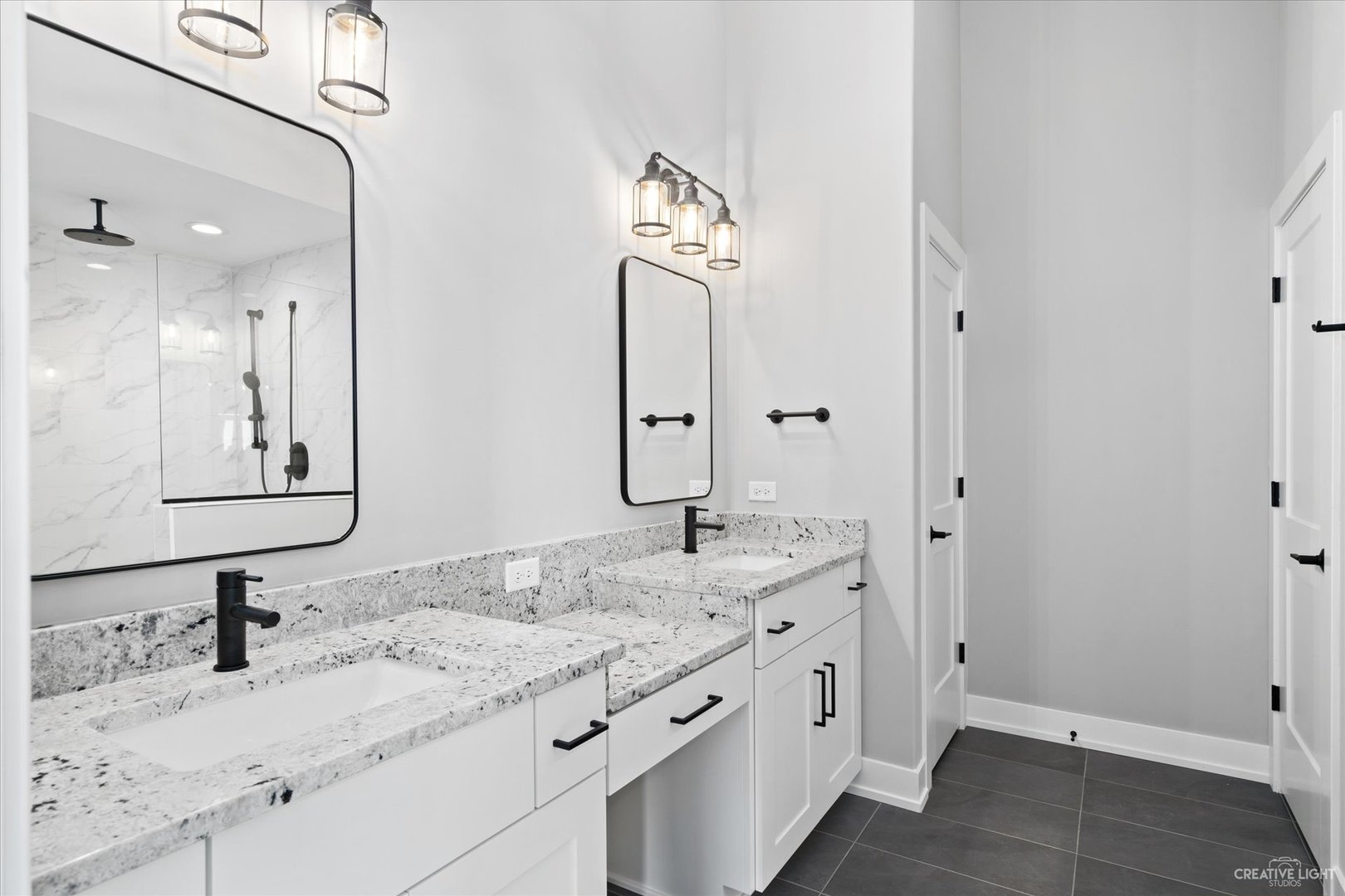 677 Cumberland Lane Property Photo 15