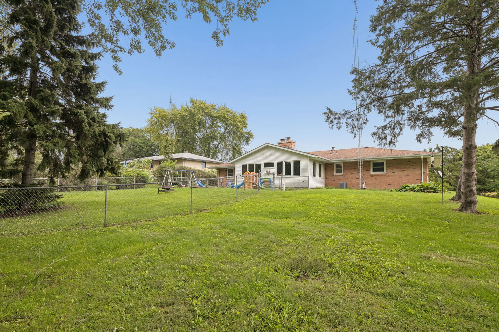 8598 Olson Road Property Photo 6