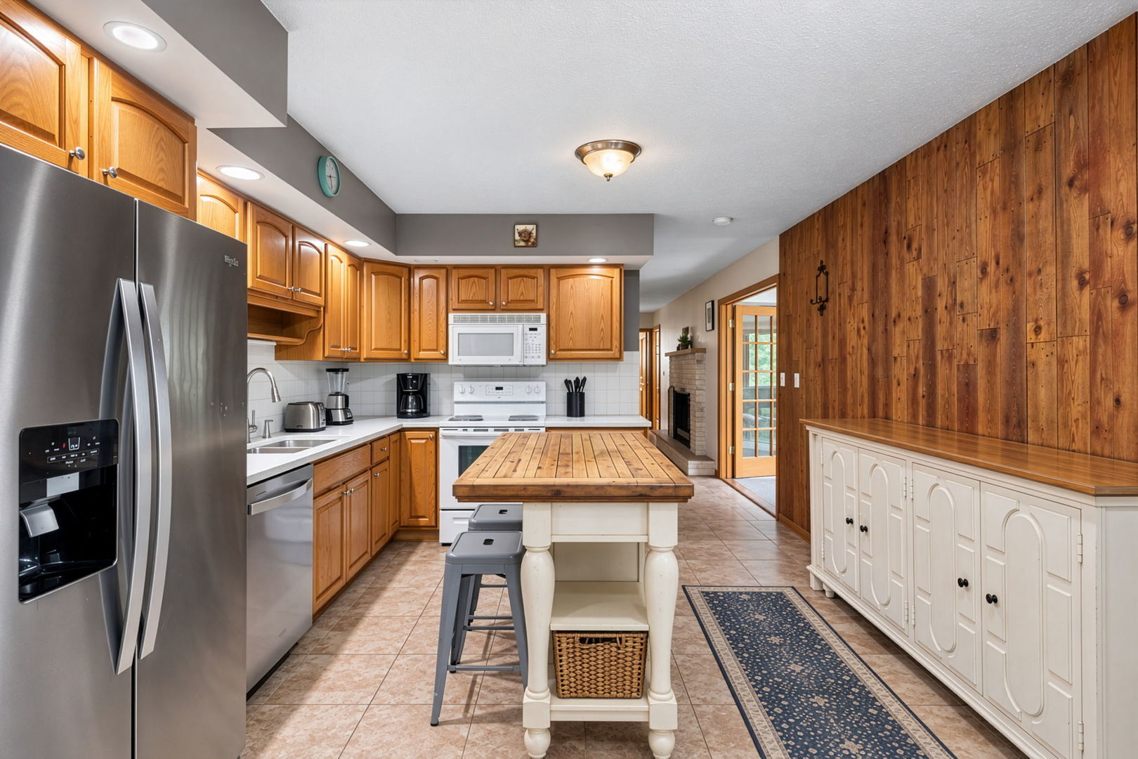 8598 Olson Road Property Photo 7
